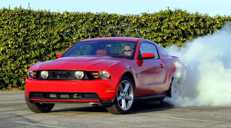 2010 Ford Mustang GT Picture